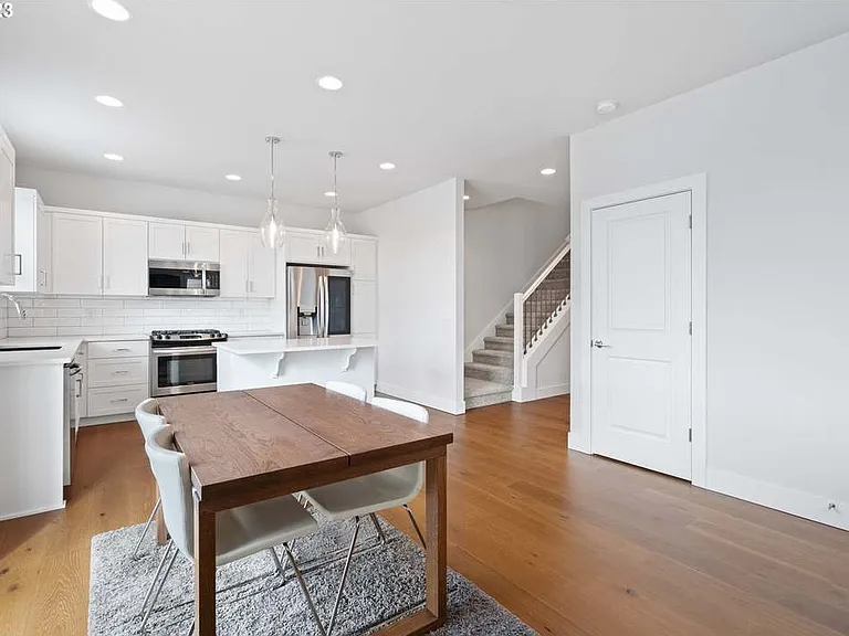 11059 SW Annand Hill Ct — Photo 8