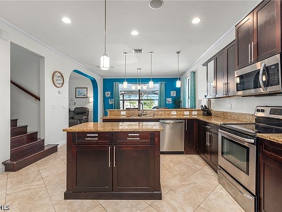 5th image of 5105 Rutland Ct
