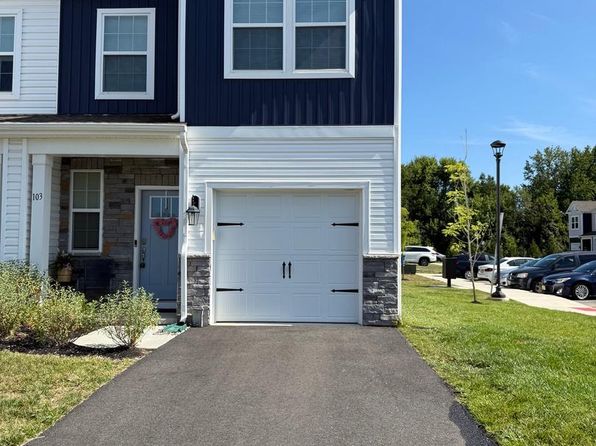 103 Alexander Way