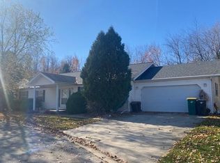 W211N11573 Brookside Cir, Germantown, WI 53022