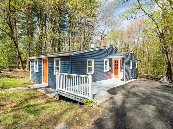 502 Brockelman Rd, Lancaster, MA 01523