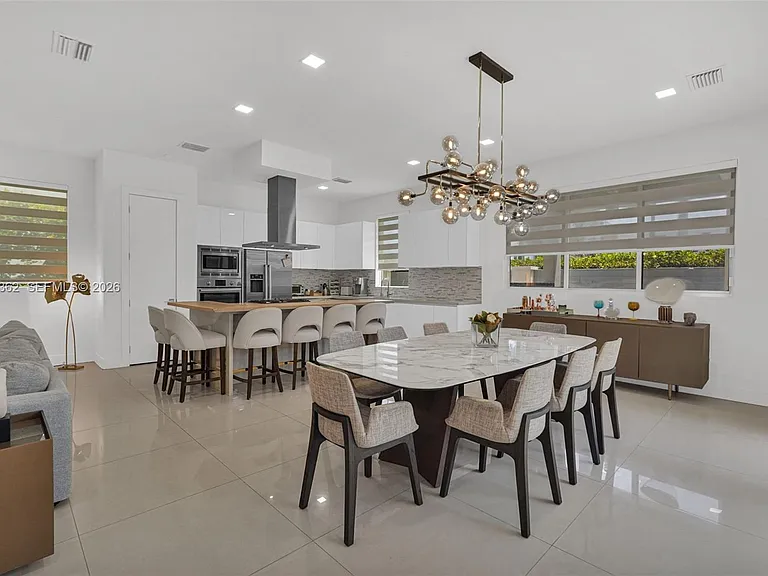7509 NW 99th Ave — Photo 12