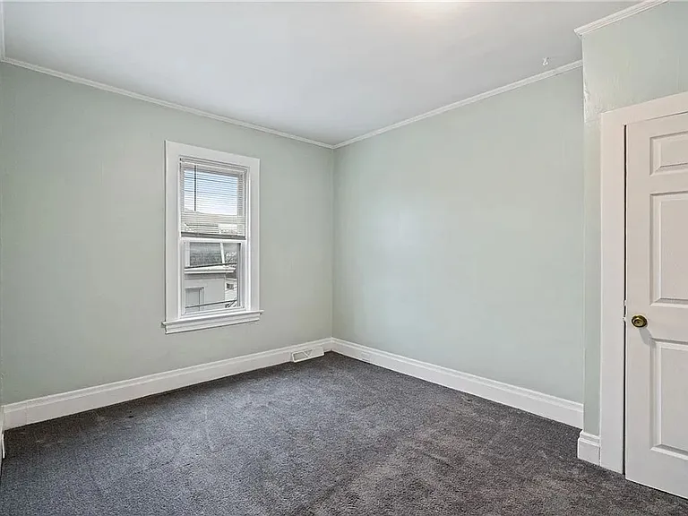 530 Carothers Ave — Photo 16