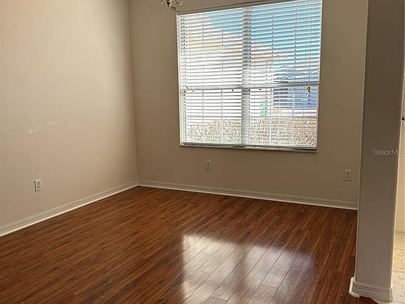 5th image of 15566 SW 11th Terrace Rd