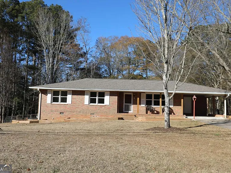 77 Franklin Hwy — Photo 1