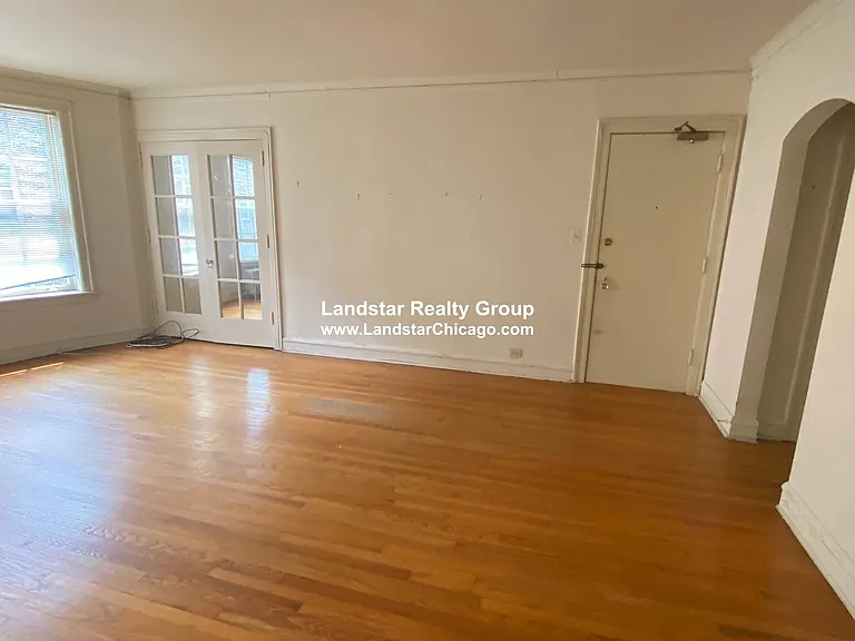 913 Elmwood Ave #C3 — Photo 2