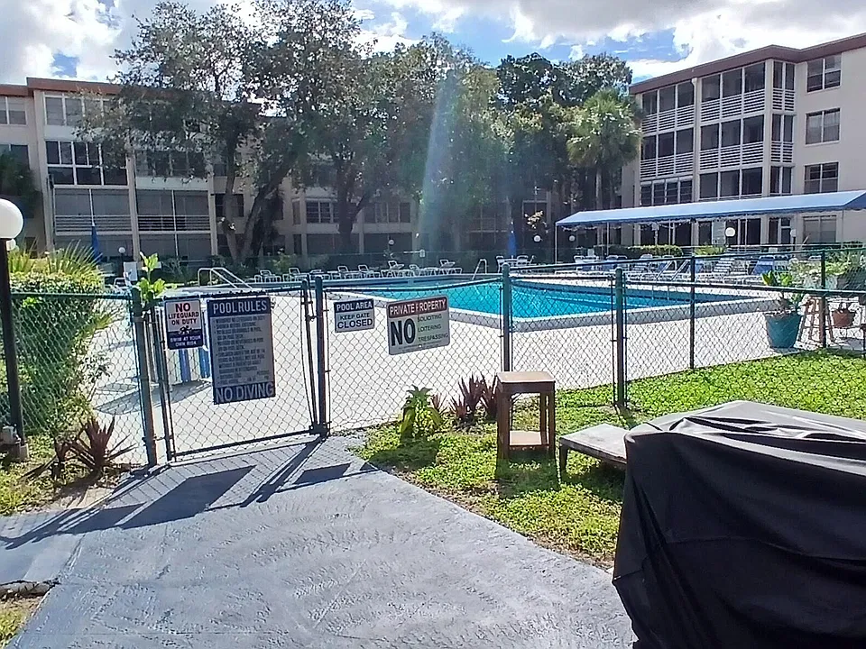 2601 NW 48th Ter #345