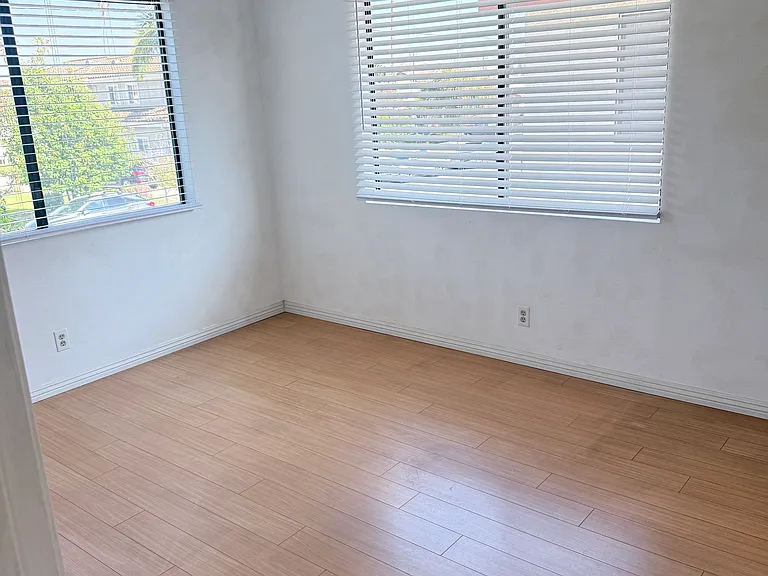511 N McPherrin Ave #A — Photo 10