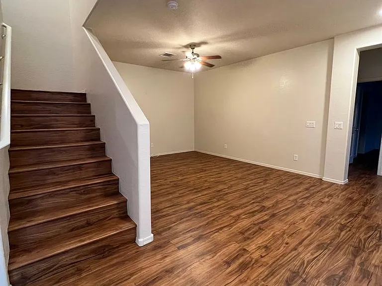 7206 E Night Watch Way — Photo 3