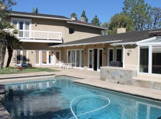 16606 Park Lane Pl, Los Angeles, CA 90049