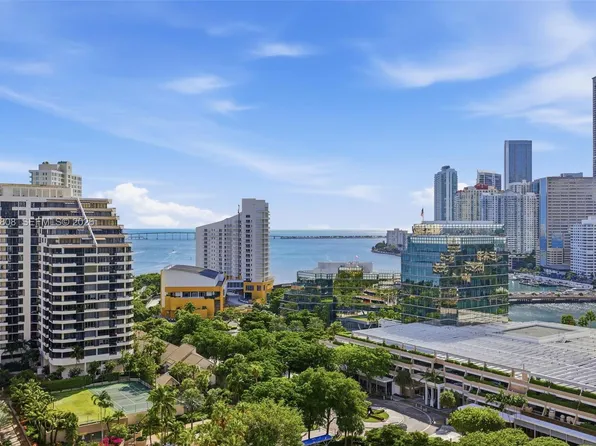 888 Brickell Key Dr APT 1903, Miami, FL 33131