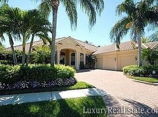 1732 Persimmon Dr, Naples, FL 34109