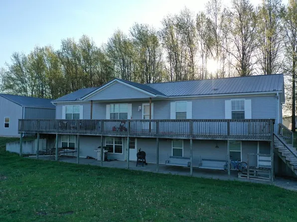 32505 Hawk Ave, Salisbury, MO 65281