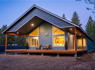 60340 Hiawatha Ln, Bend, OR 97702