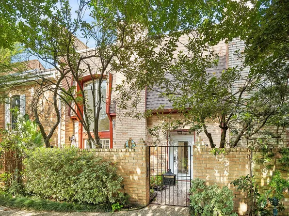 2832 Bellefontaine St, Houston, TX 77025