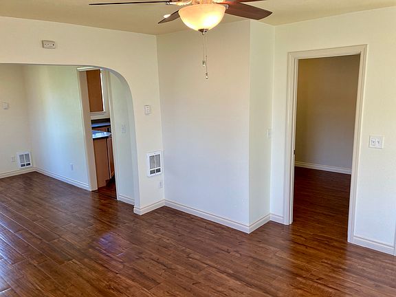 4th image of 2053 Gilman Dr W APT C