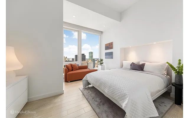 Sold by Douglas Elliman | media 31