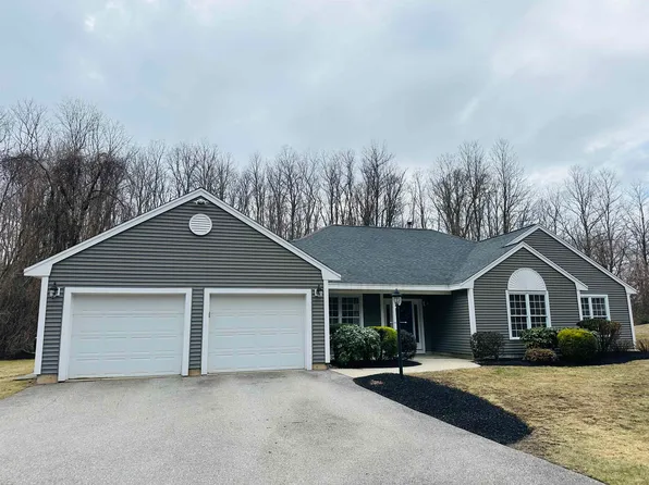 64 Cottage Road, Kensington, NH 03833