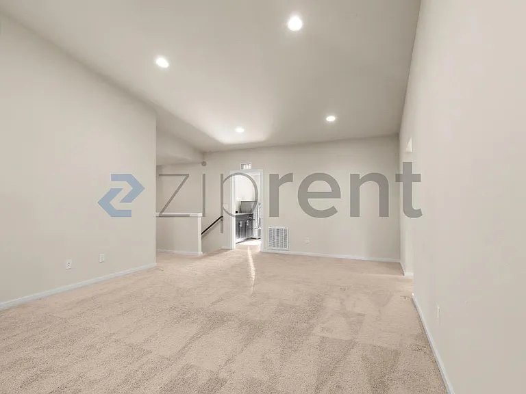 10604 SE 187th Pl — Photo 8