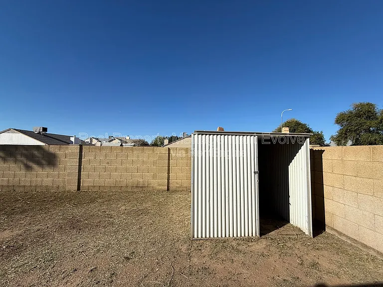 6437 W Sierra St — Photo 24