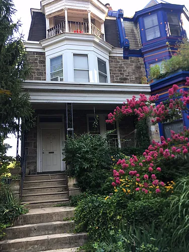 4739 Cedar Ave Photo 1