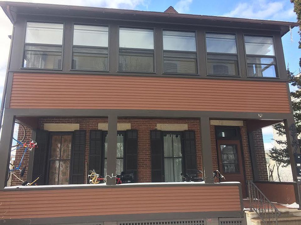 1st image of 417 1/2 E 4th St