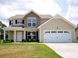 222 E Johnson Cir, Clarksville, TN 37040