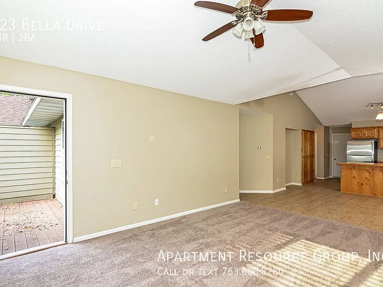 823 Bella Dr — Photo 4
