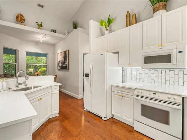 6425 33rd Ln, Vero Beach, FL 32966