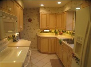 309 Smallwood Dr, Coraopolis, PA 15108