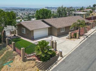 9625 Chestnut St, Spring Valley, CA 91977
