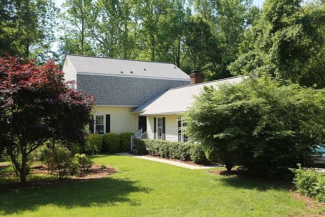 1st image of 120 Forestview Dr