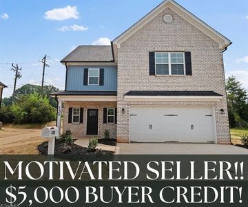 135 Glasmere Ct, Winston Salem, NC, 27101
