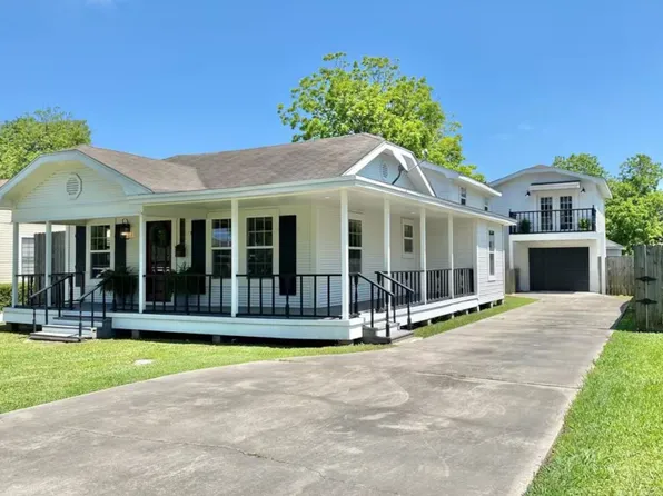 (undisclosed Address), Groves, TX 77619