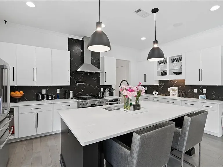 3020 Wallace Rd — Photo 16