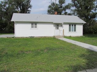 208 Scott St, Halsey, NE 69142
