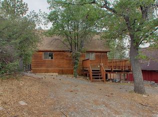 882 Pine Ln, Big Bear, CA 92386