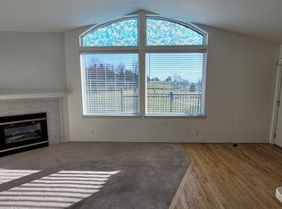 756 Hilldale Ave, Medford, OR 97504