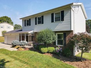 3137 Queen Rd, Ravenna, OH 44266