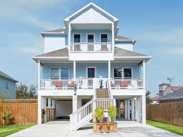 2922 Seargent St, Seabrook, TX 77586