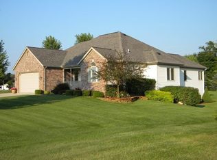 2234 S Clover Ln, Warsaw, IN