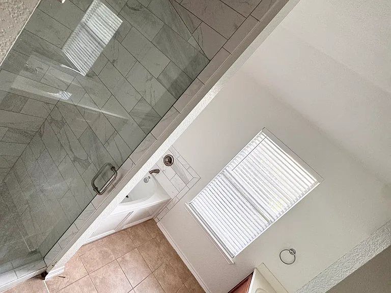 4214 Loring Park — Photo 8