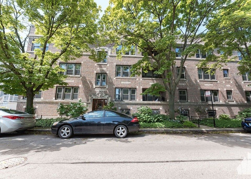 1st image of 3546 N Bosworth Ave #3