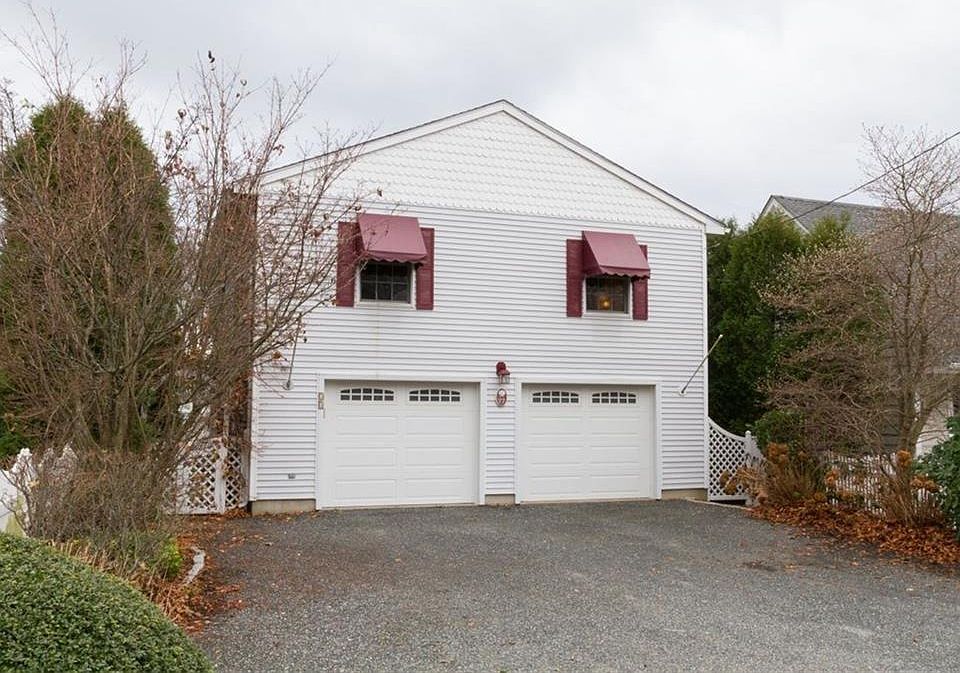 1st image of 77 Briarwood Ave