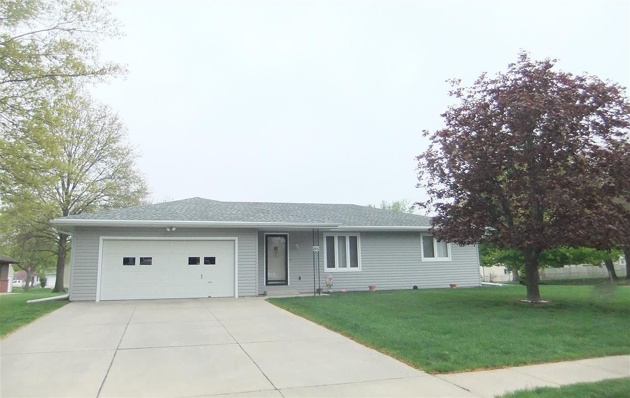 1801 Irving St Beatrice NE 68310 Zillow