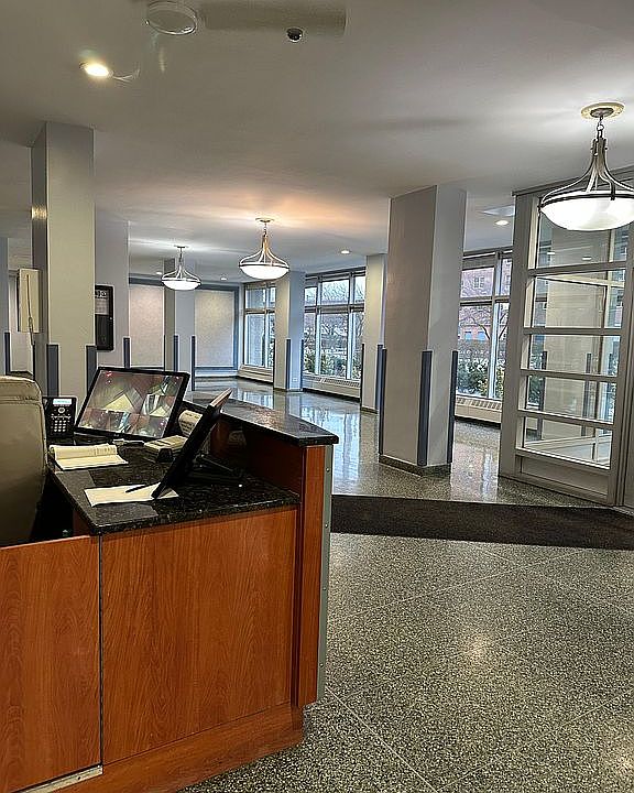 2nd image of 2932 W 5th St APT 12C