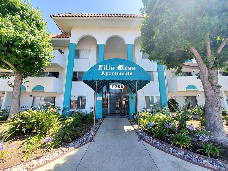 Villa Mesa Apartments — Photo 38