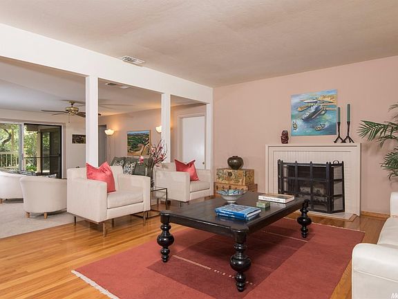 3rd image of 1908 Richmond St