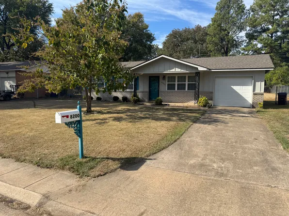 8200 Hermitage Dr, Fort Smith, AR 72908
