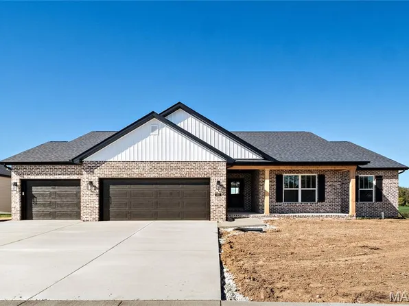 1365 Dove Hollow Ct, Ofallon, IL 62269